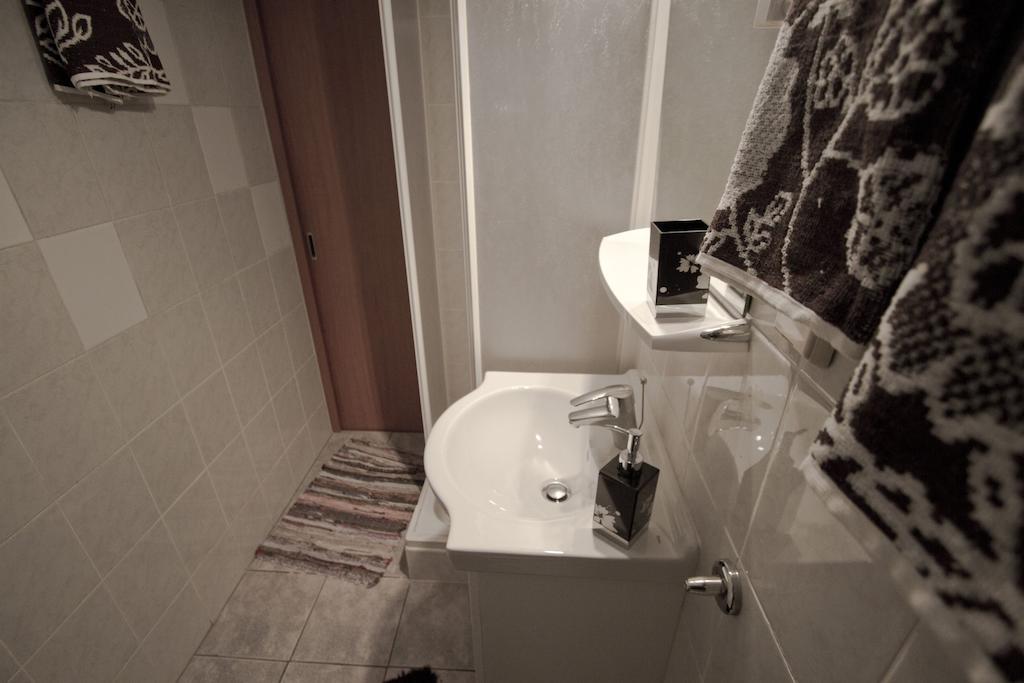 Apartmani Nighty Night Zagreb Værelse billede