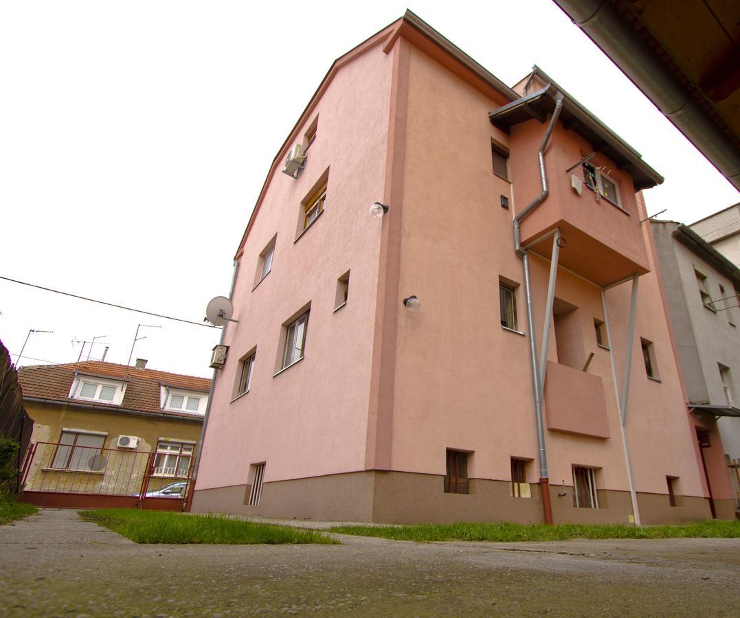 Apartmani Nighty Night Zagreb Værelse billede